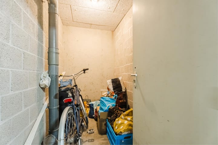 Photo 39 of Zwanenveld 8323