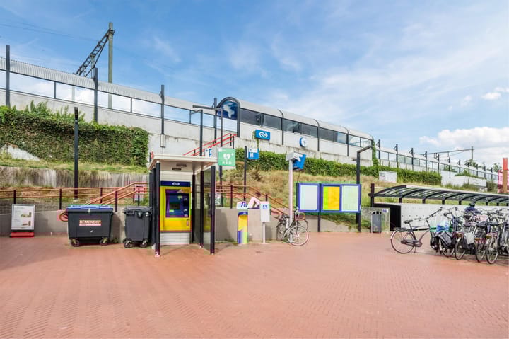 Photo 45 of Zwanenveld 8323