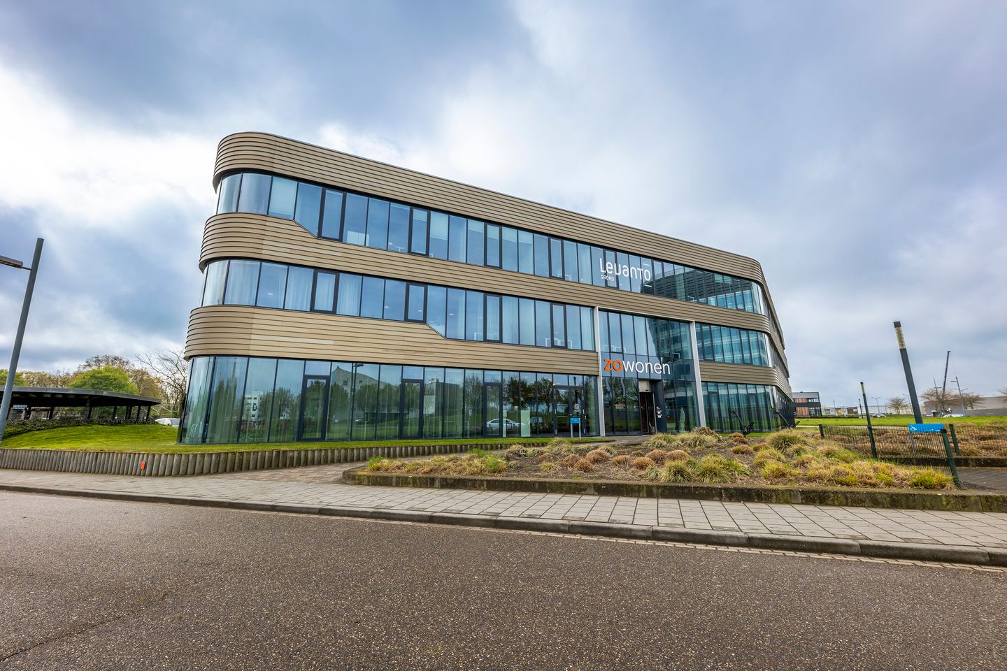 Bekijk foto 3 van Luxemburgstraat 30