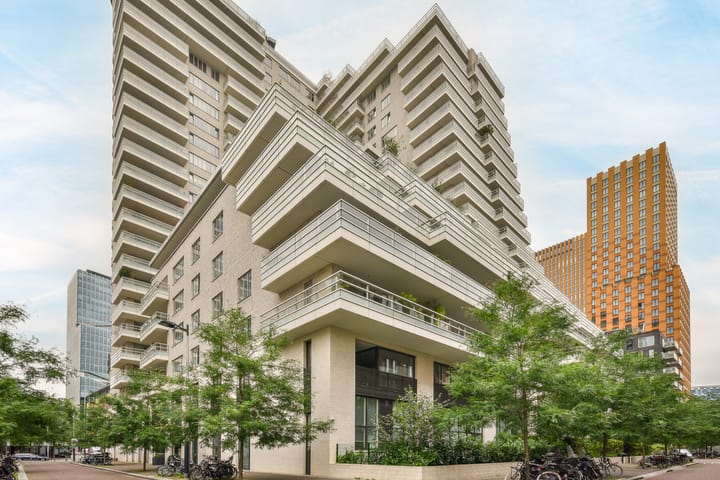 Photo 25 of Peter Schatstraat 85