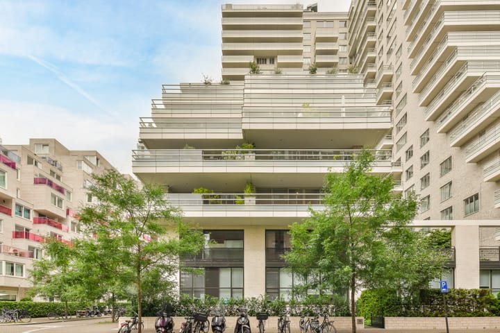 Photo 26 of Peter Schatstraat 85