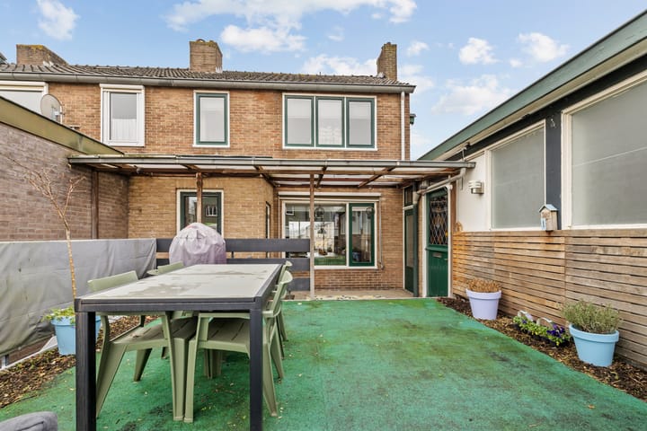 Photo 21 of dr. Schaepmanlaan 63