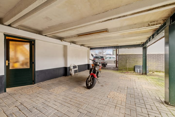 Photo 38 of dr. Schaepmanlaan 63