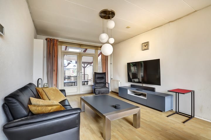 Foto 4 van Bernhard Zweersstraat 63