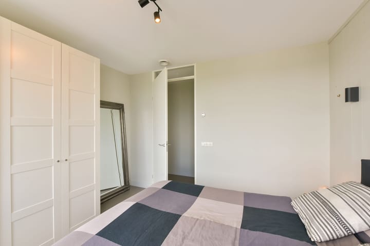 Foto 15 van Leemhorststraat 108