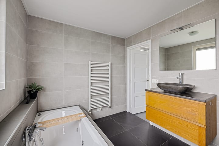 Foto 15 van Marrumerweg 27