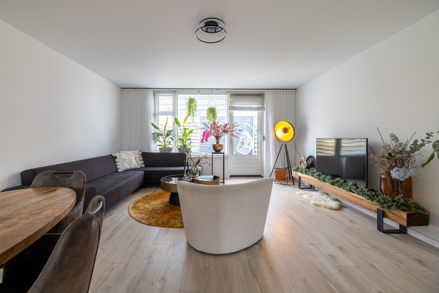 Foto 4 van De Gasperilaan 39