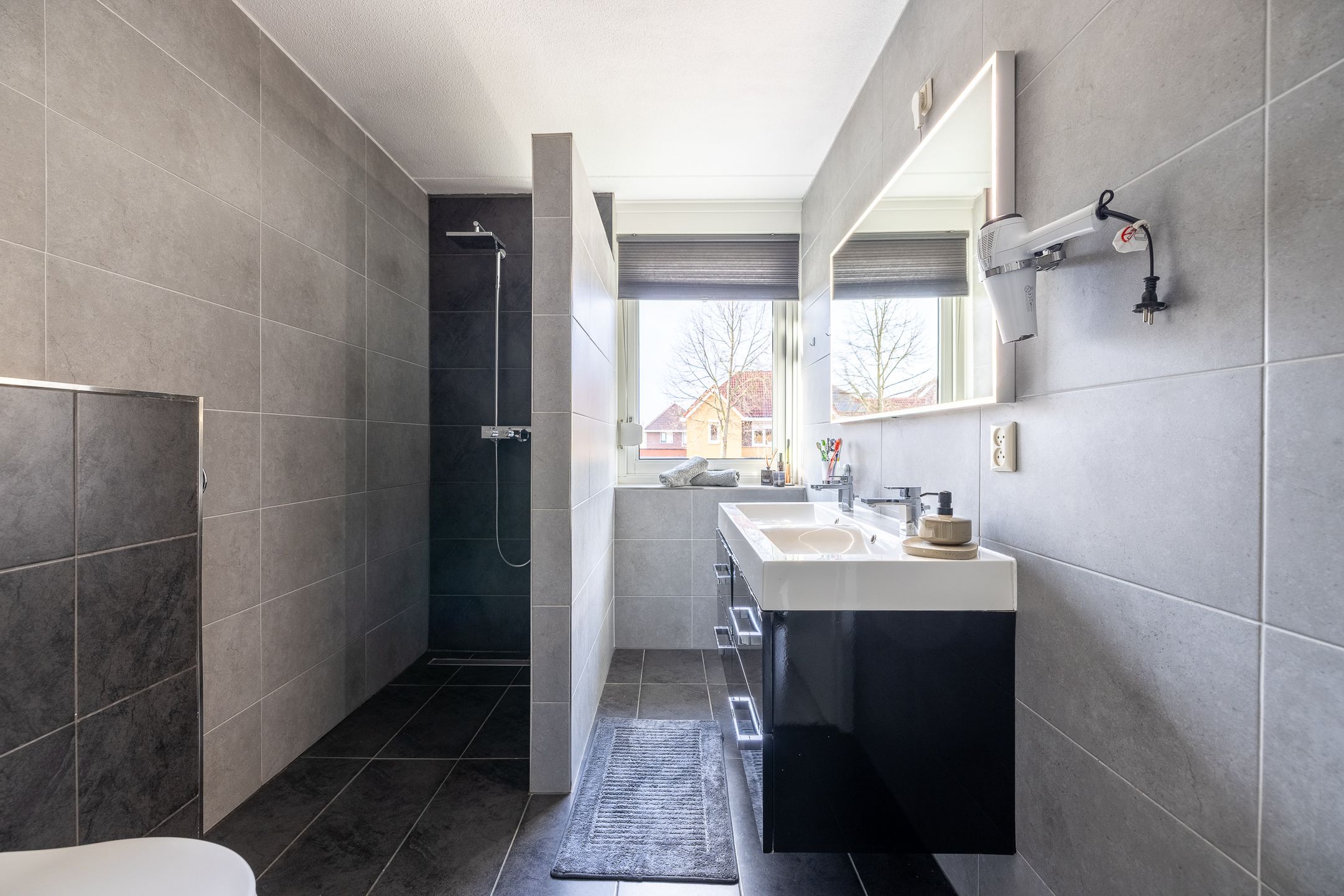 Foto 30 van De Gasperilaan 39