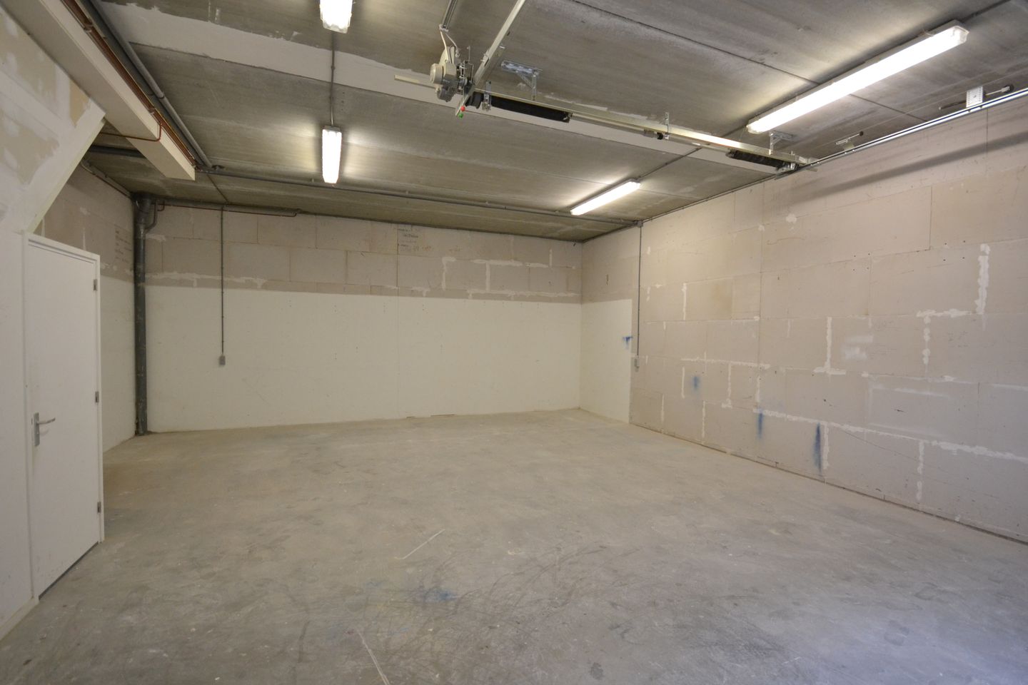 Bekijk foto 5 van Parallelweg 33