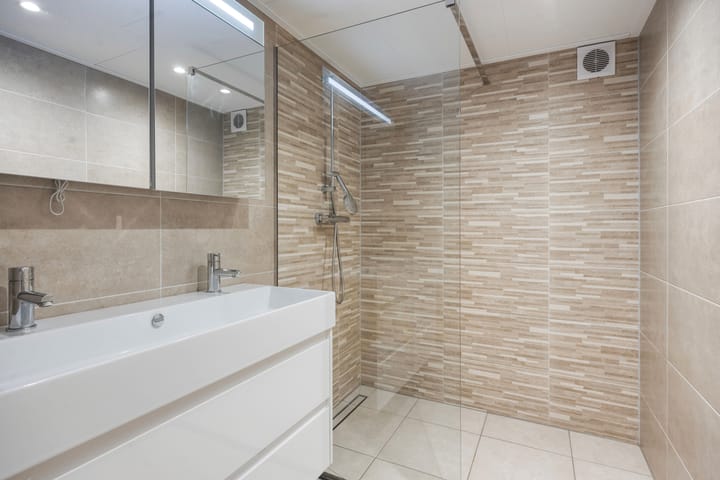 Foto 19 van Dr. Lovinkstraat 27