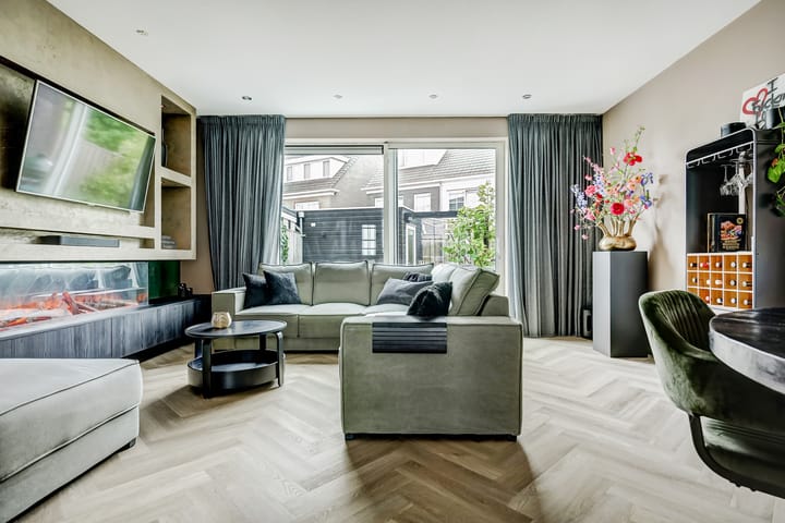 Foto 2 van Droogdok 25