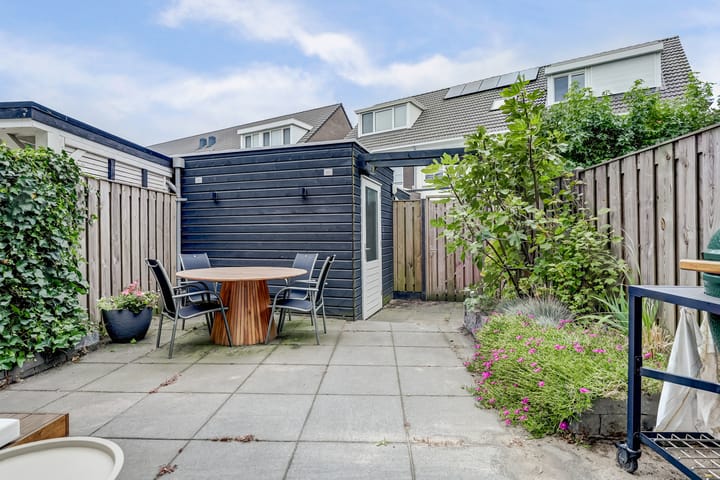 Foto 40 van Droogdok 25