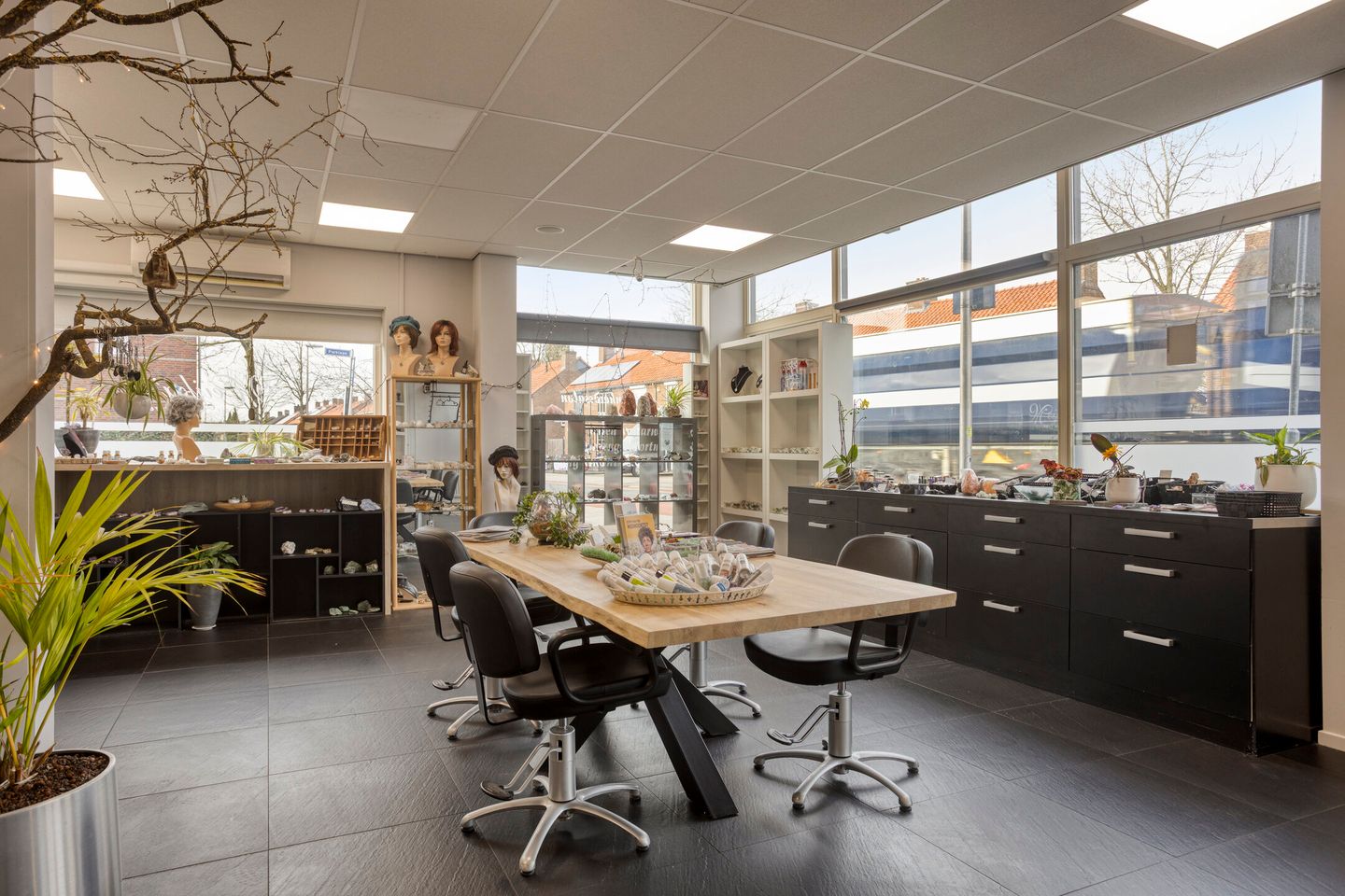 Bekijk foto 5 van Burgemeester van Houtplein 45