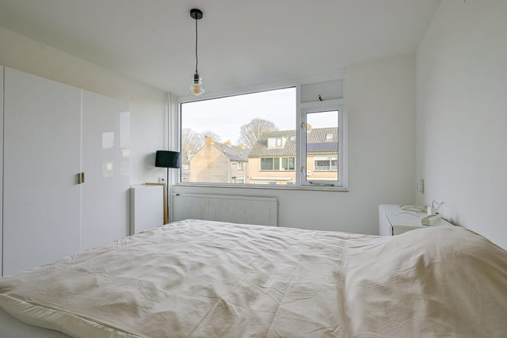 Photo 13 of Tureluurstraat 18