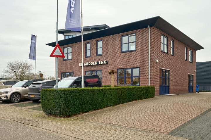 Midden Engweg 25, Putten