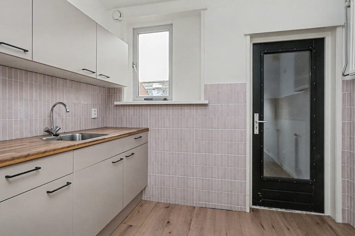 Photo 12 of Abel Tasmanstraat 3