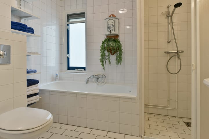 Photo 11 of Fermoor 18