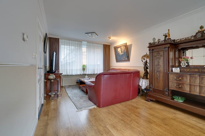 Photo 11 of Georg Heringstraat 61