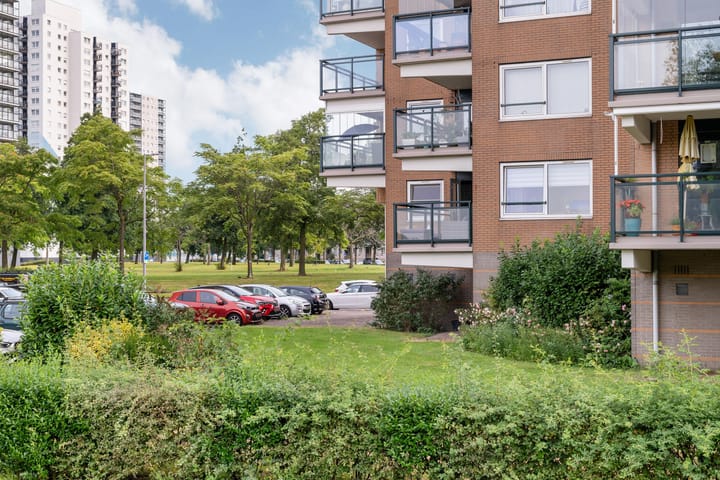 Foto 40 van Buitenbassinweg 801