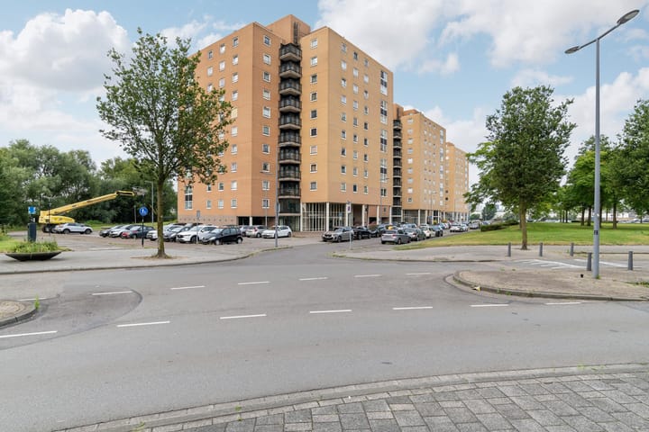 Foto 41 van Buitenbassinweg 801