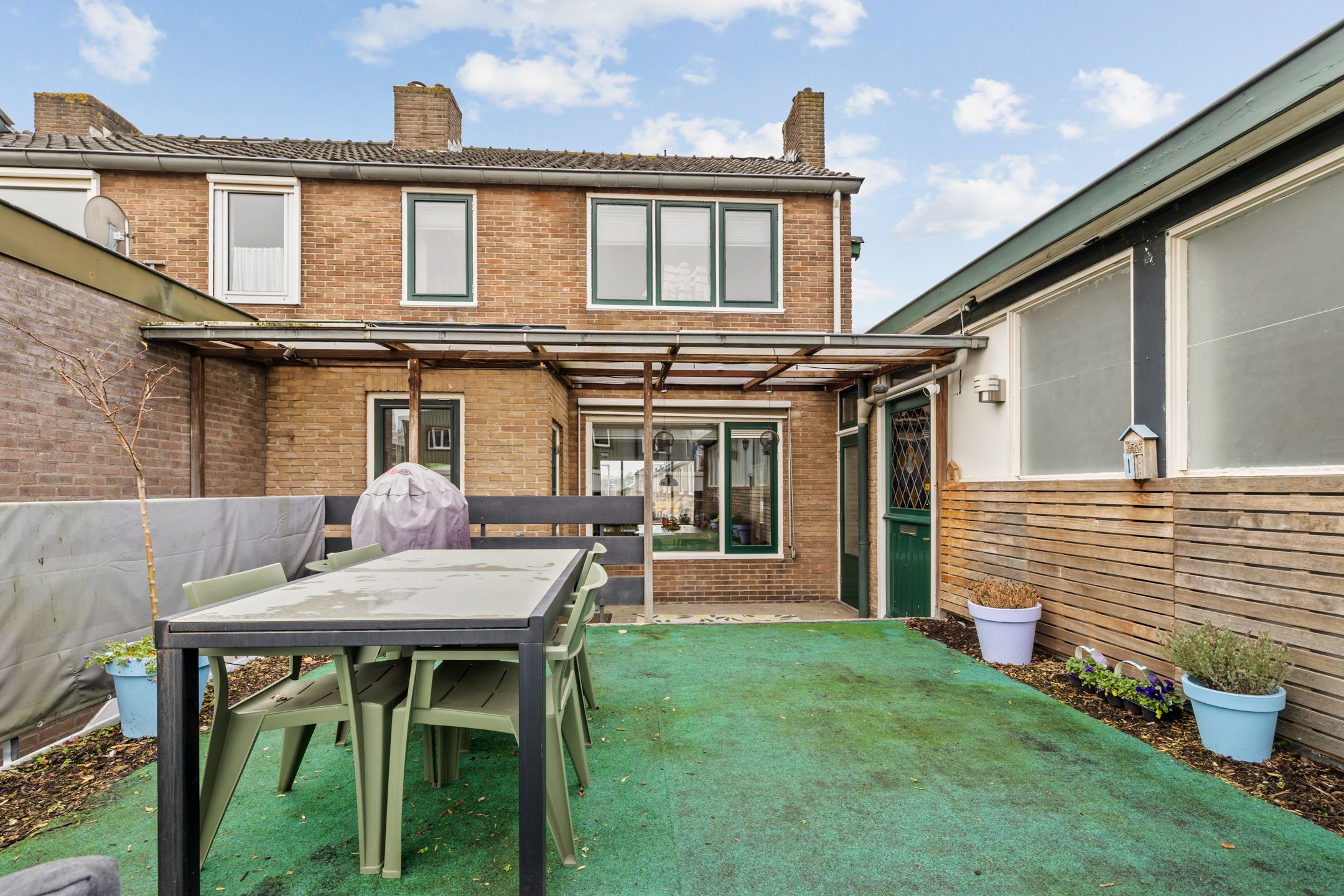 Foto 21 van dr. Schaepmanlaan 63-A