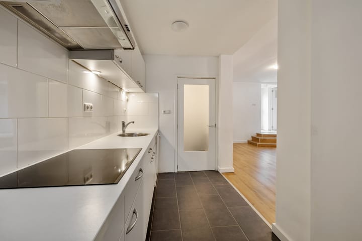 Foto 25 van dr. Schaepmanlaan 63-A