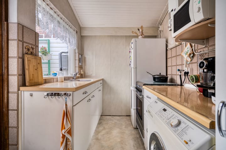 Foto 10 van Floresstraat 38