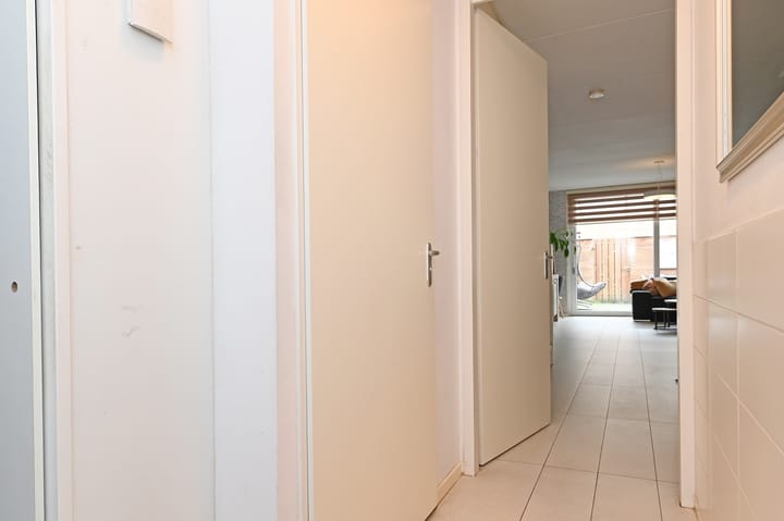 Photo 4 of Van Dijckstraat 90