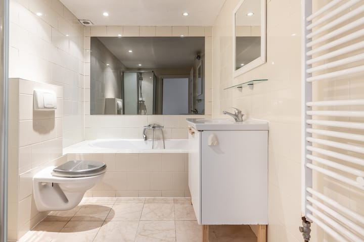 Photo 4 of Brouwersstraat 12-RD