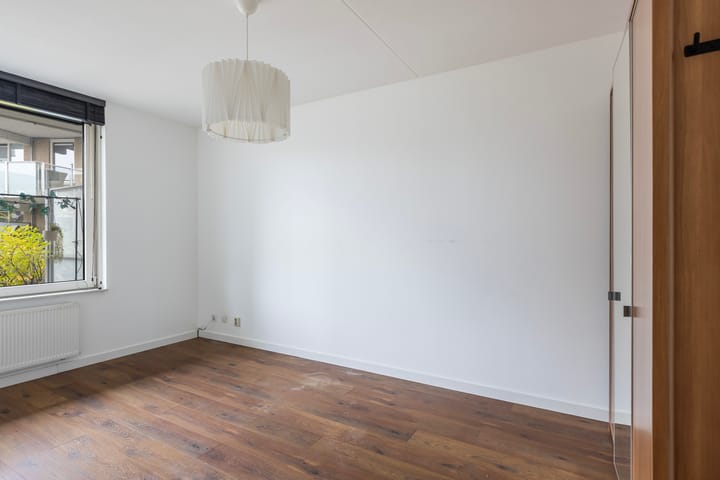 Foto 31 van Fenacoliuslaan 104