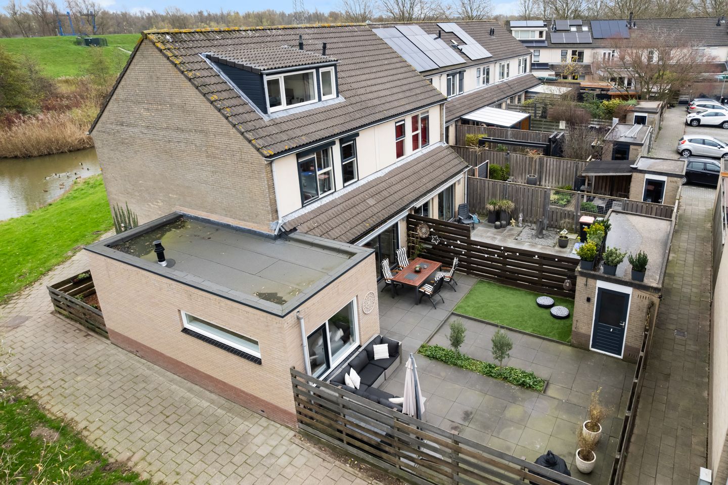 Foto 50 van Johanna Naber-erf 554