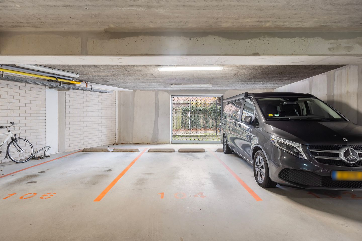 Foto 44 van Fenacoliuslaan 104