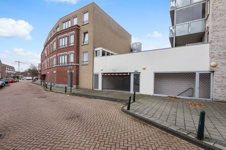 Foto 45 van Fenacoliuslaan 104