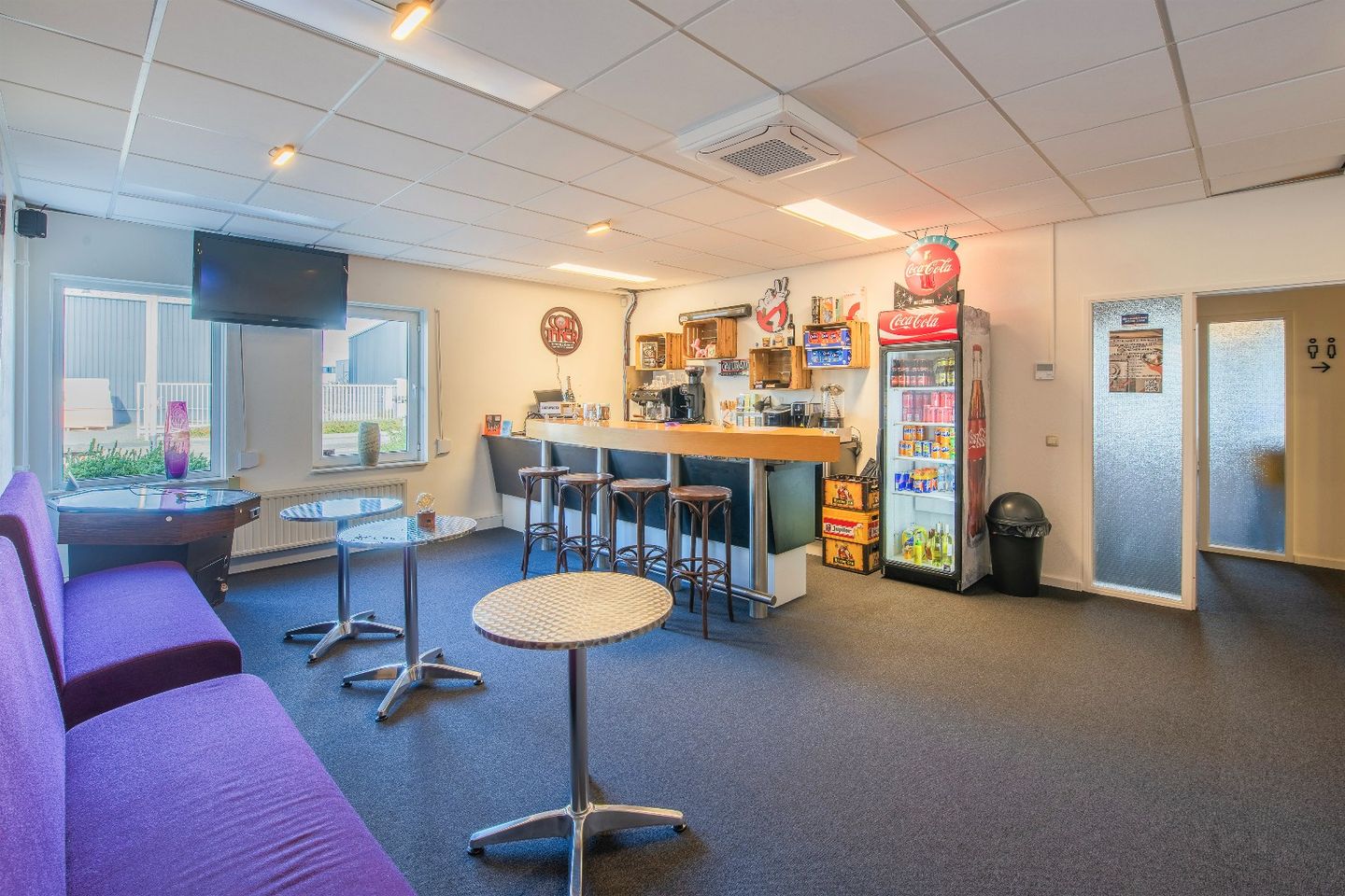 View photo 3 of Veldweg 33