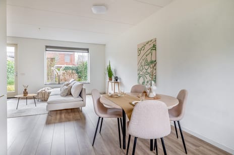 Pegasus 9 secondary image