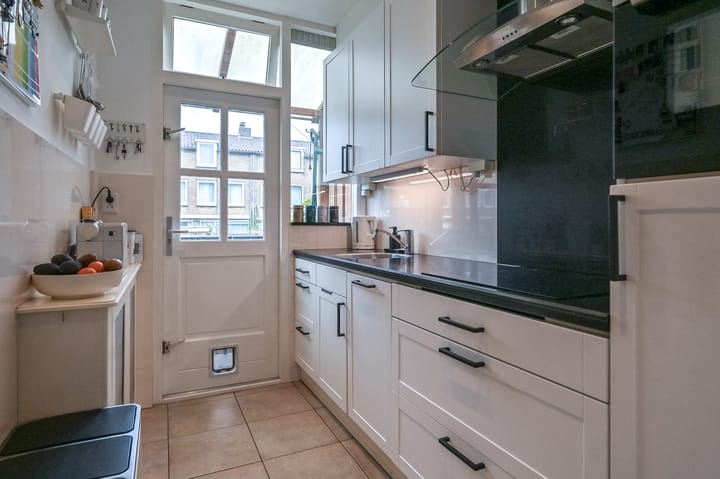 Foto 8 van Hélène Swarthstraat 26