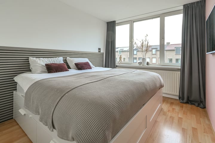 Foto 11 van Hélène Swarthstraat 26