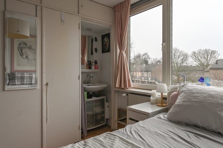 Foto 14 van Hélène Swarthstraat 26