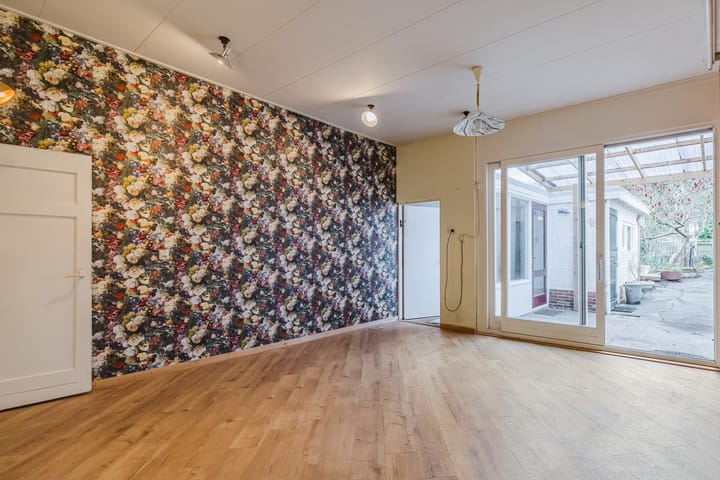 Foto 12 van Esstraat 38