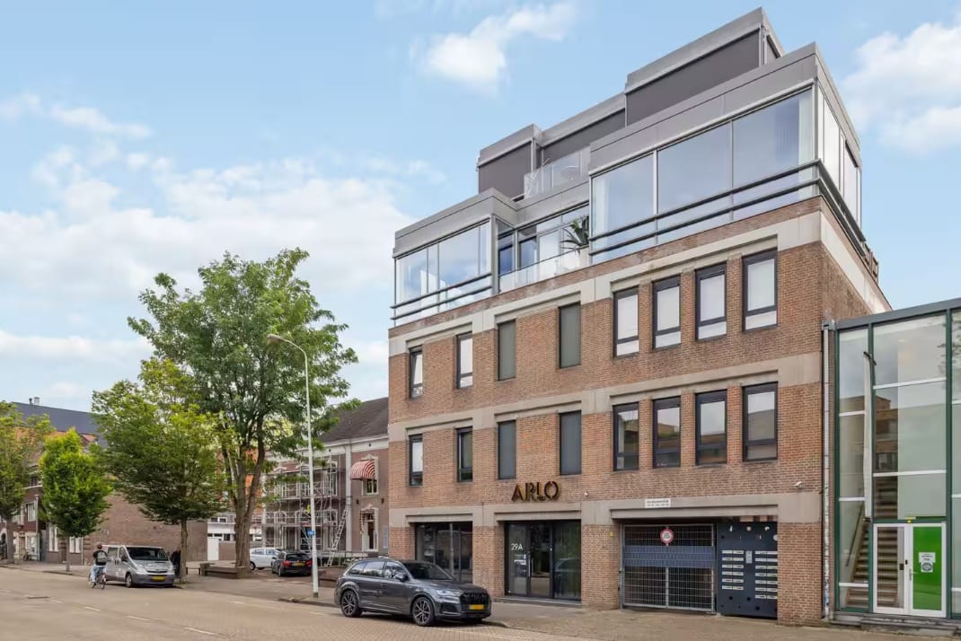 Bekijk foto 1 van Stratumsedijk 29-A