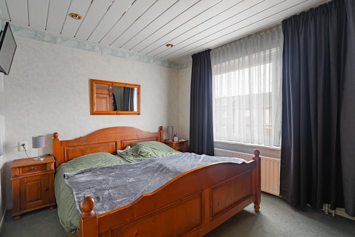 Foto 10 van Crostolostraat 2