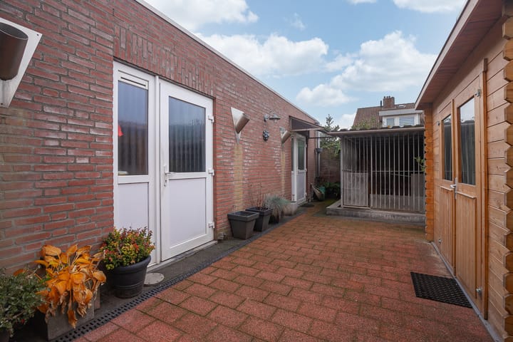 Foto 14 van Crostolostraat 2