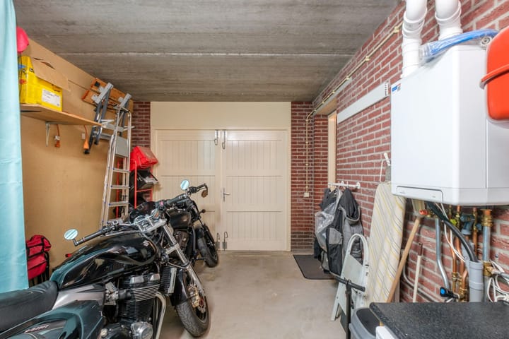 Foto 33 van IJsselwaard 14