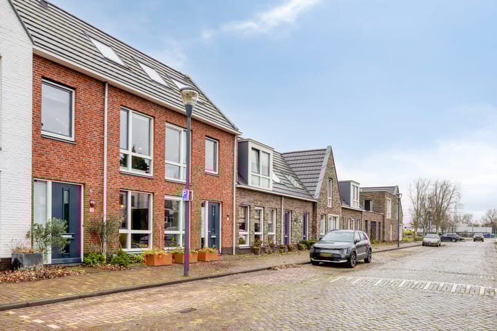 Photo 40 of Leidatoweg 14