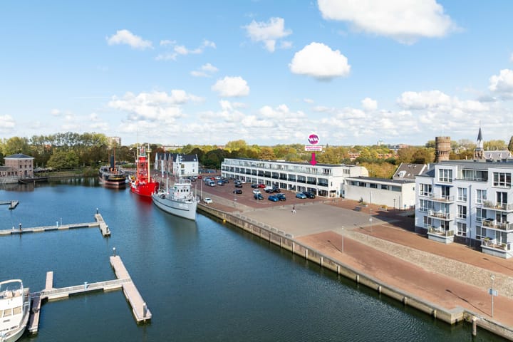 Photo 2 of Timmer Werf 57