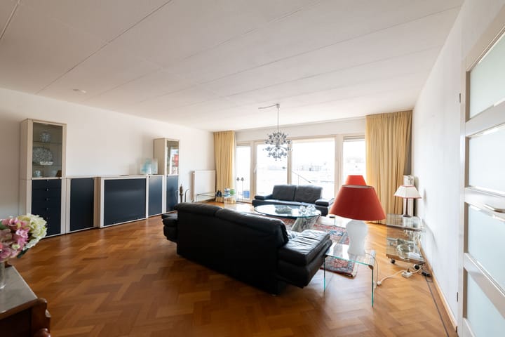 Photo 7 of Timmer Werf 57