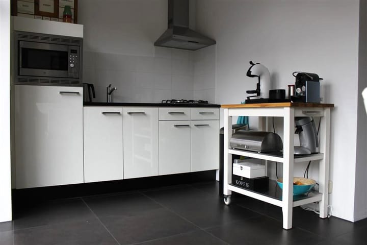 Foto 4 van Warmoeshof 14