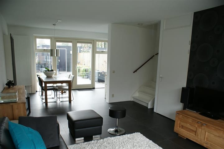 Photo 10 of Warmoeshof 14