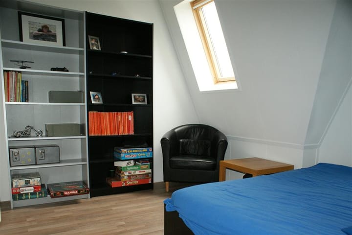 Photo 16 of Warmoeshof 14