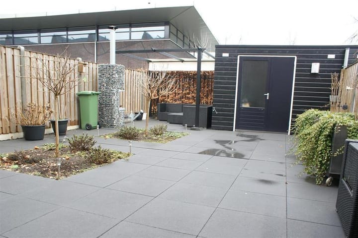 Photo 22 of Warmoeshof 14